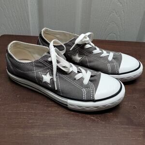 Converse One Star Junior Youth Size 4 Unisex Gray Low-Top Canvas Sneakers